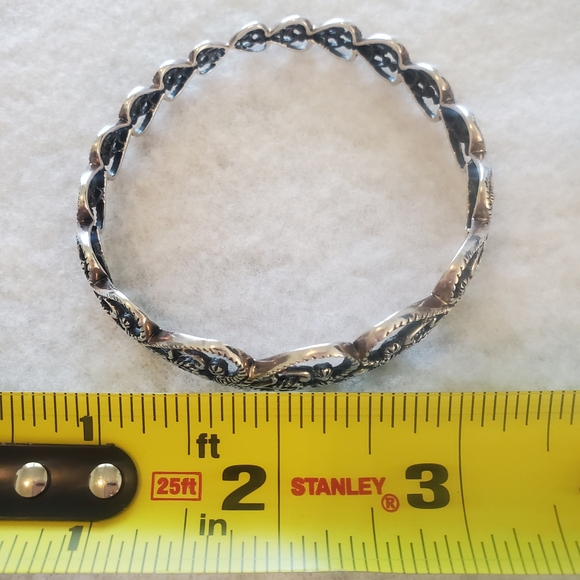 Silver 925 Bangle Filagree Heart Bracelet - Picture 5 of 6